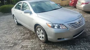 Toyota Camry 2009 Silver