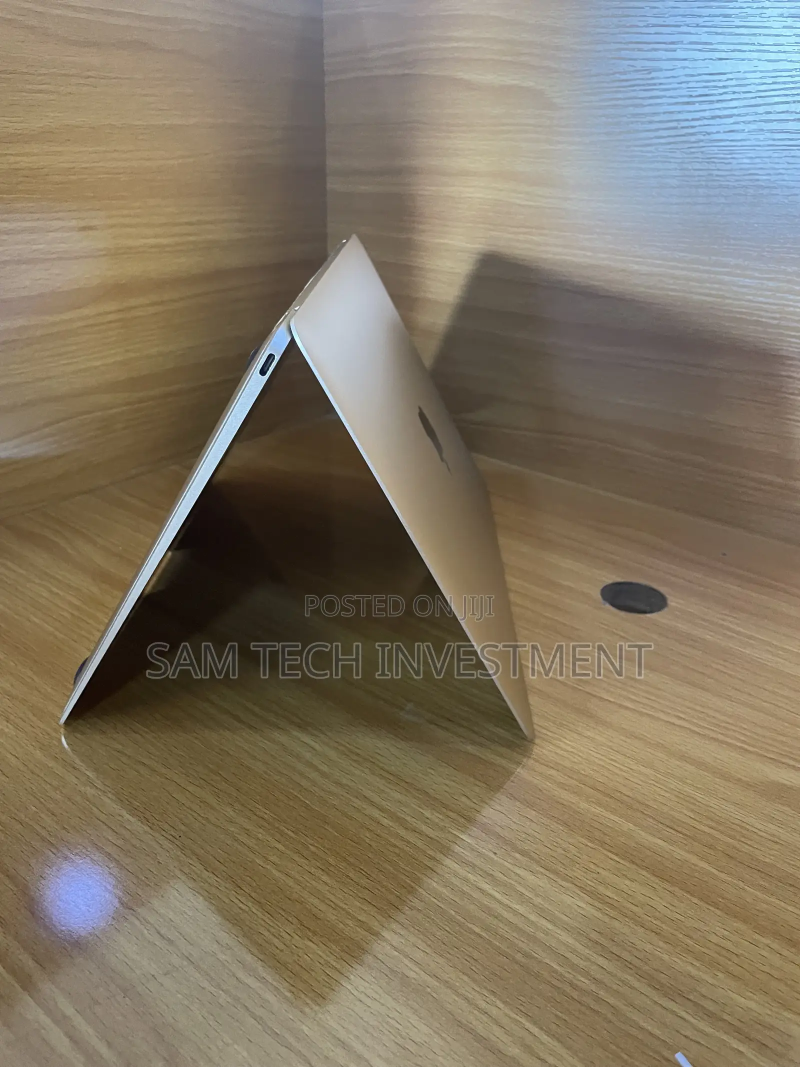 Laptop Apple MacBook 8GB Apple M4 Pro SSD 512GB