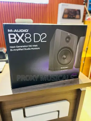 M-Audio BX8D2 Powered Studio Monitor 8” Speakers