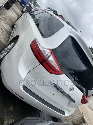 Toyota Sienna 2017 White