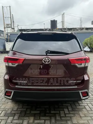 Toyota Highlander Limited 4x4 V6 (3.5L 6cyl 8A) 2018 Burgundy