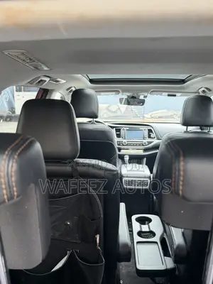 Toyota Highlander Limited 4x4 V6 (3.5L 6cyl 8A) 2018 Burgundy