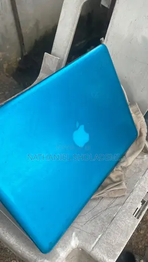 Laptop Apple MacBook 2011 4GB Intel Core i5 HDD 500GB