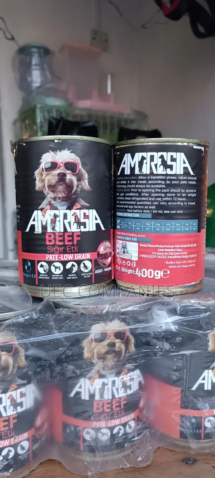 Ambrosia Beef Pâté Low Grain Adult Dog Food.