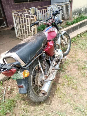 Bajaj Boxer 2015 Red
