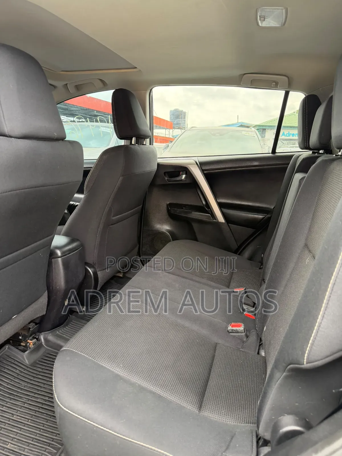 Toyota RAV4 2017 Blue