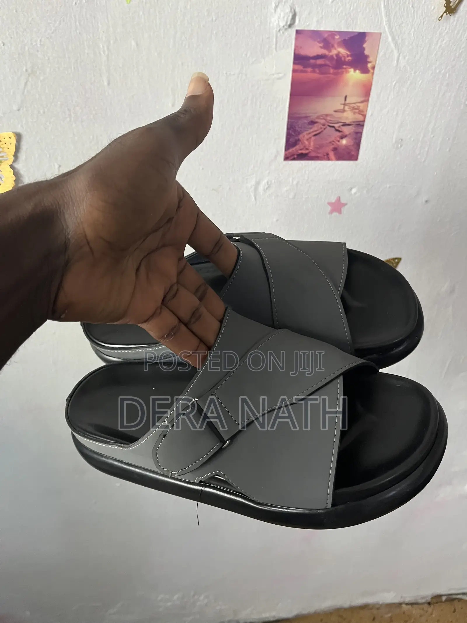 Men’s Premium Cross Strap Slide