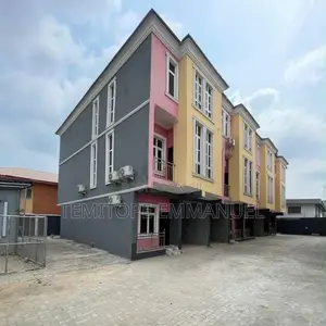 Furnished 4bdrm Duplex in Yaba for sale