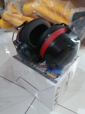 Helmet-Mounted Safety Earmuffs for Industrial Hard Hats