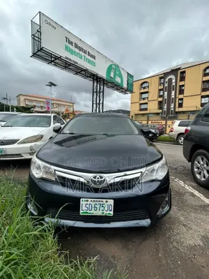 Toyota Camry 2012 Black