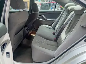 Toyota Camry 2009 Silver