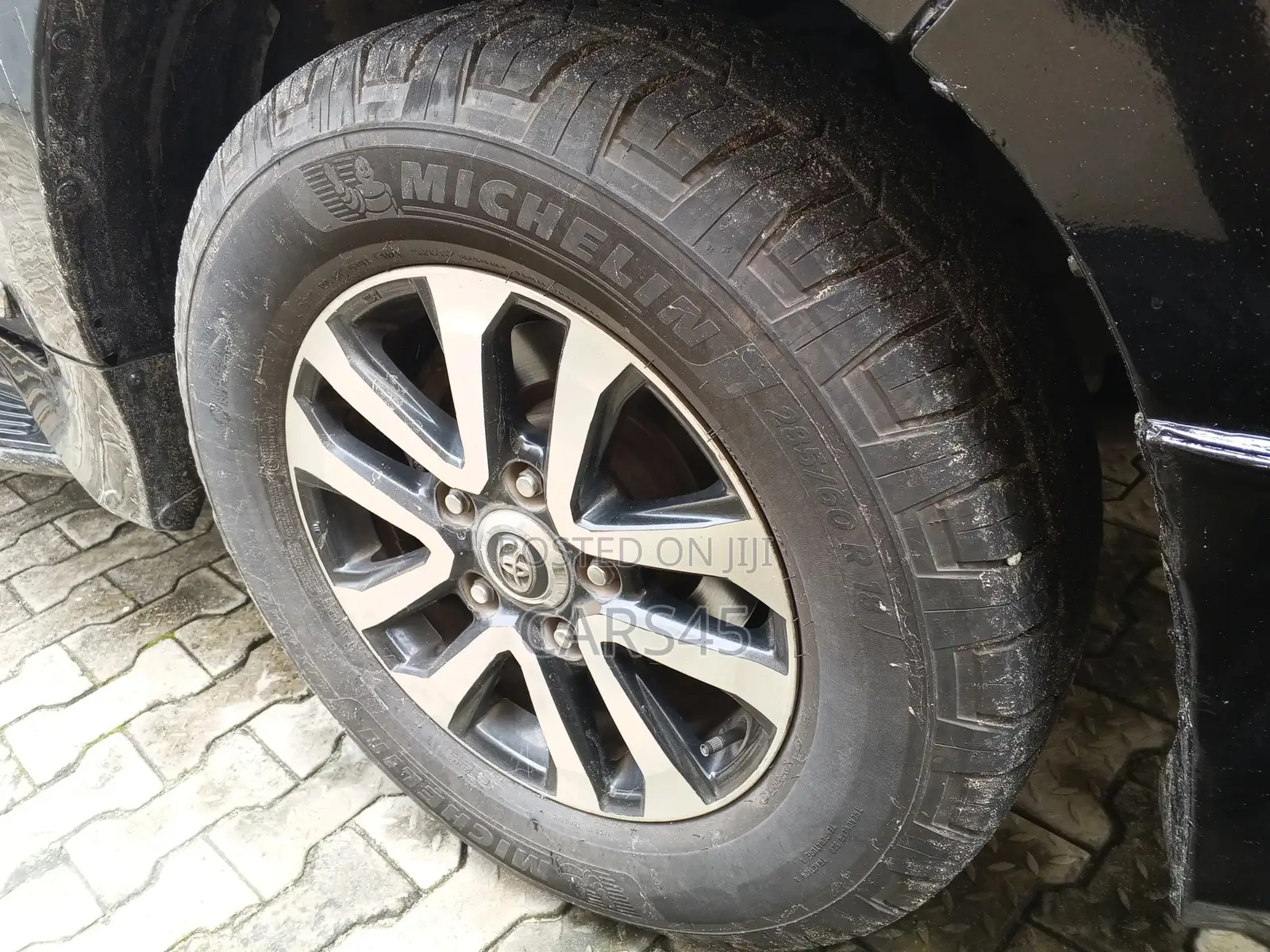 Toyota Land Cruiser 2014 Black