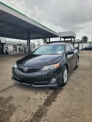 Toyota Camry 2012 Black