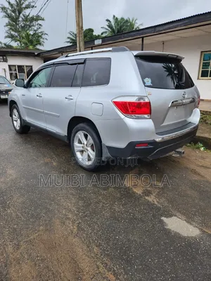 Toyota Highlander 2011 Gray