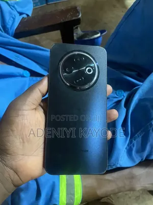 Tecno Spark 30C 128 GB Black