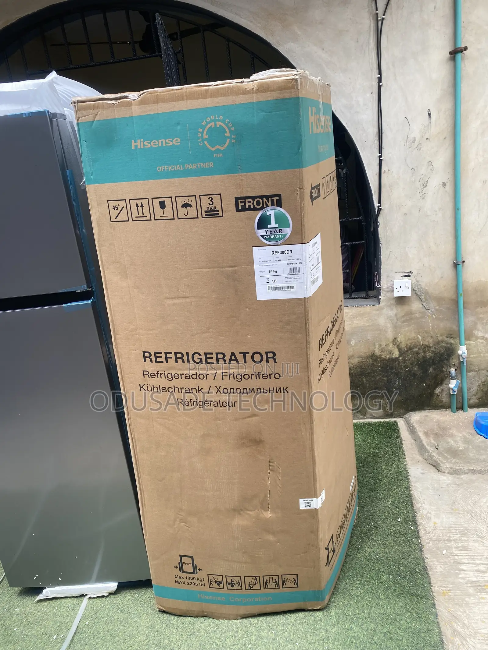 HISENSE 306L Refrigerator for Families