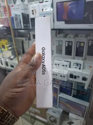 New Samsung Galaxy A05s 128 GB Silver