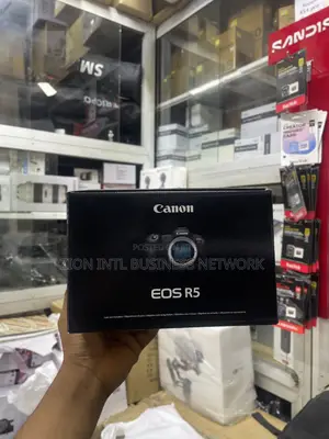 Canon Eos R5