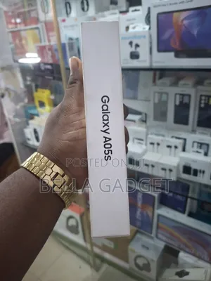 New Samsung Galaxy A05s 64 GB Purple