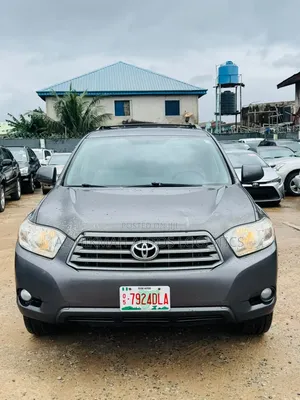 Toyota Highlander SE 2010 Gray