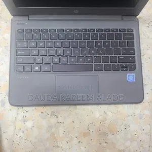 Laptop HP Stream Laptop 4GB Intel Pentium SSD 60GB