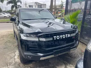 Toyota Land Cruiser 79 Series 2023 Black