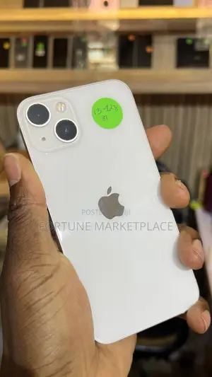 Apple iPhone 13 128 GB White