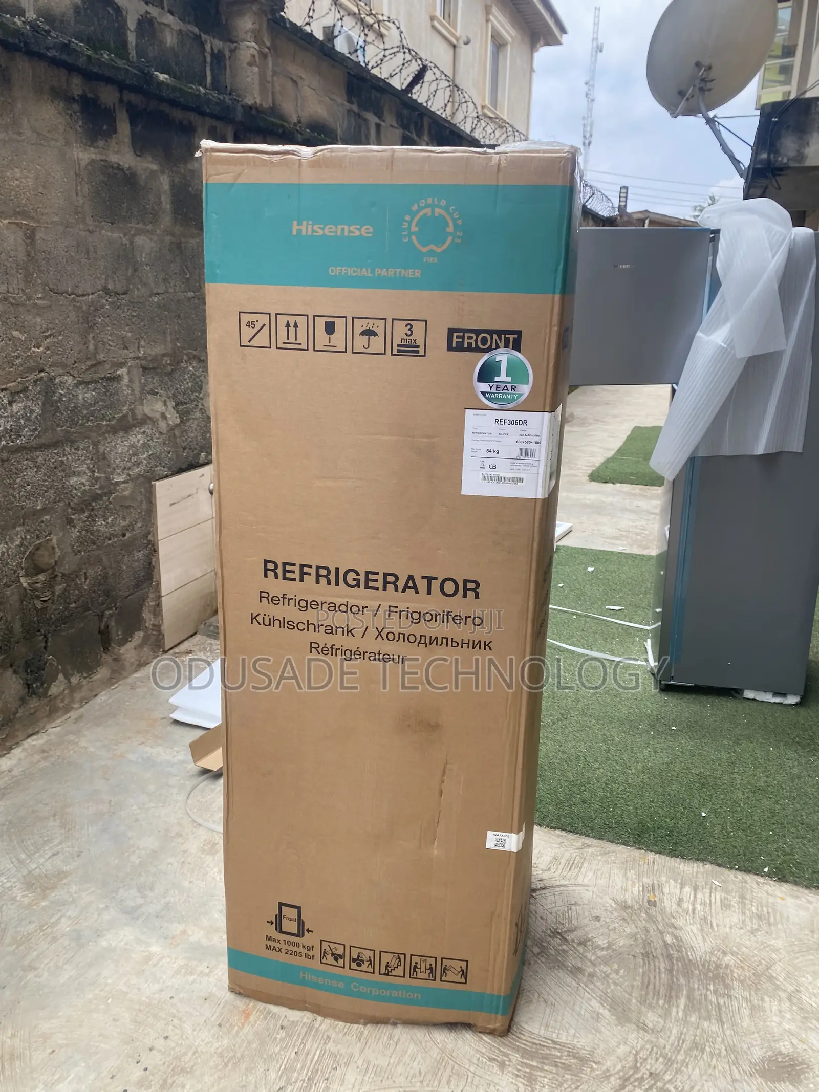 Cooling Power HISENSE Refrigerator 306L