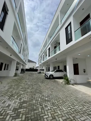 Mini Flat in Royal Pine Orchid for rent
