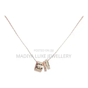 3-Ring Wide White Necklace