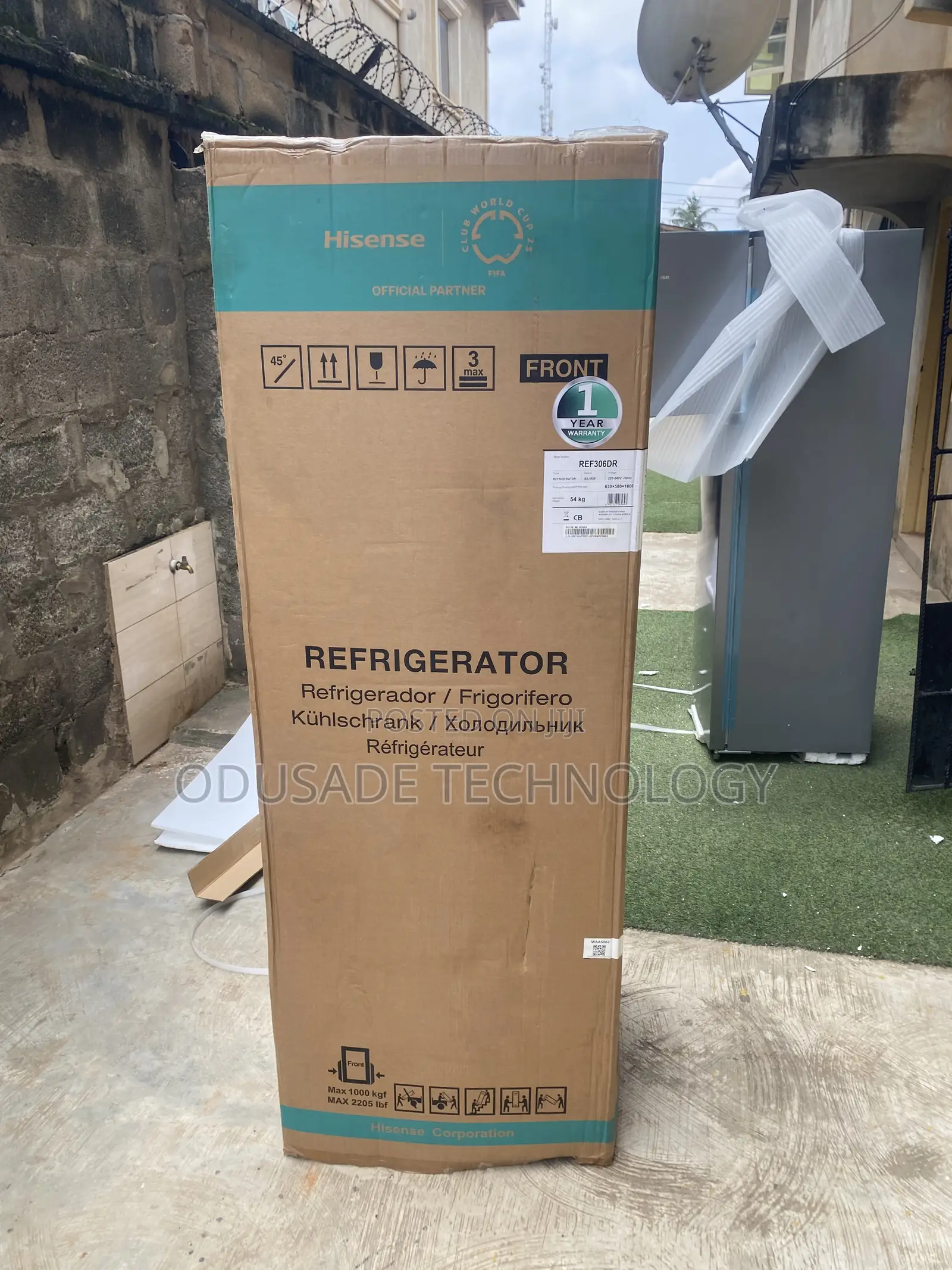 Home Use HISENSE Refrigerator 306L