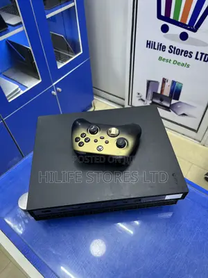 Xbox One X With 1 Pad