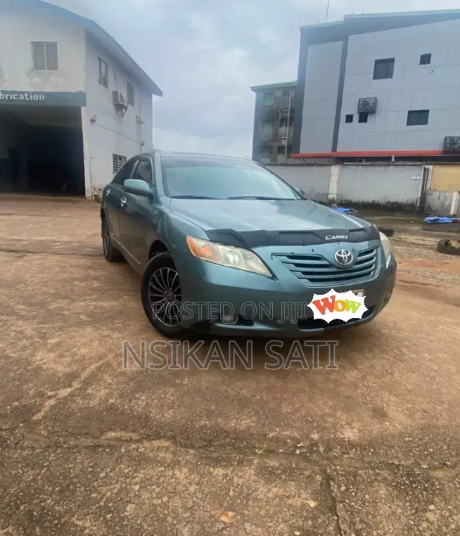 Toyota Camry 2008 Gray