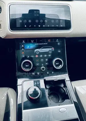 Land Rover Range Rover Velar 2018 Blue