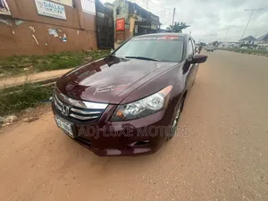 Honda Accord 2009 Red