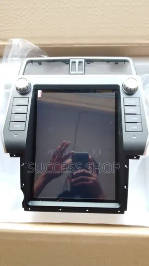 Toyota Prado 2017-2021 Tesla Android Screen