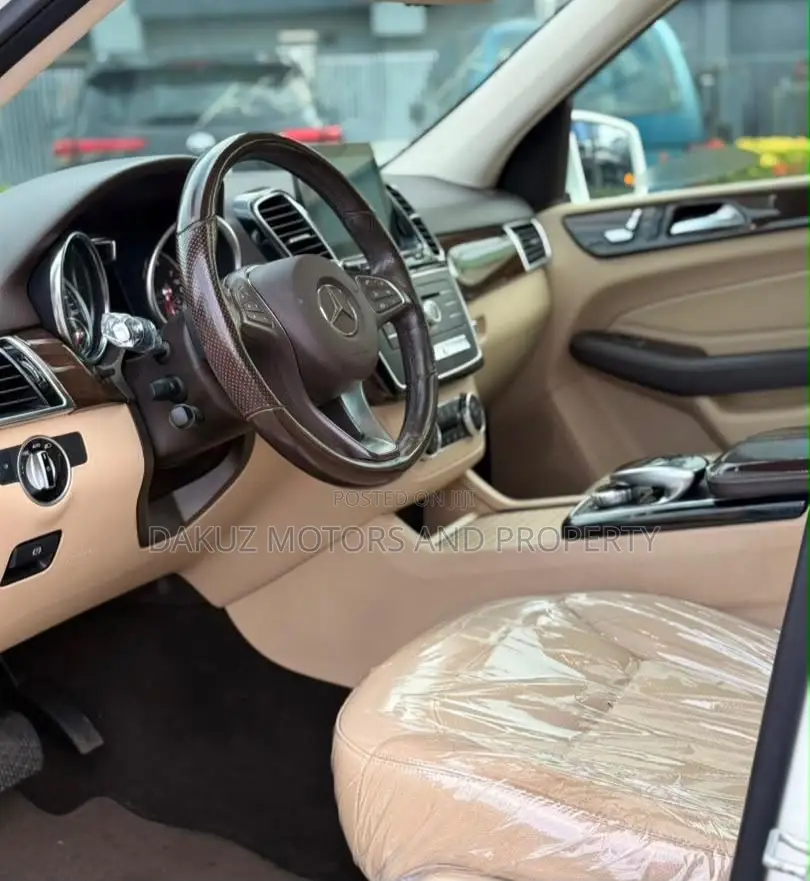 Mercedes-Benz GLE-Class 2017 White