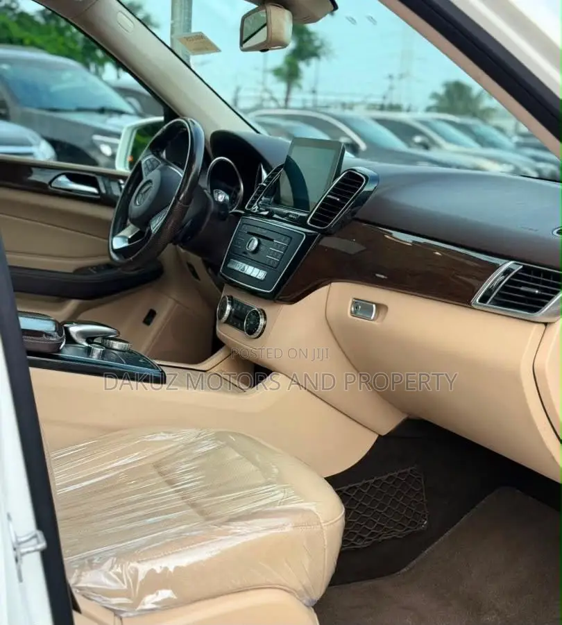 Mercedes-Benz GLE-Class 2017 White