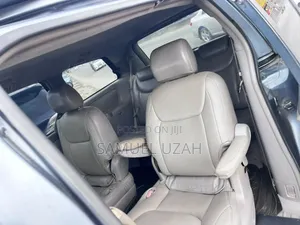 Toyota Sienna 2006 Blue