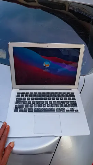 Laptop Apple MacBook 2014 4GB Intel Core i5 SSD 256GB
