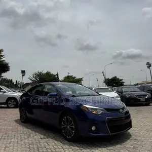 Toyota Corolla 2016 Blue