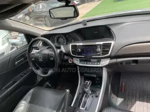 Honda Accord 2015 Silver