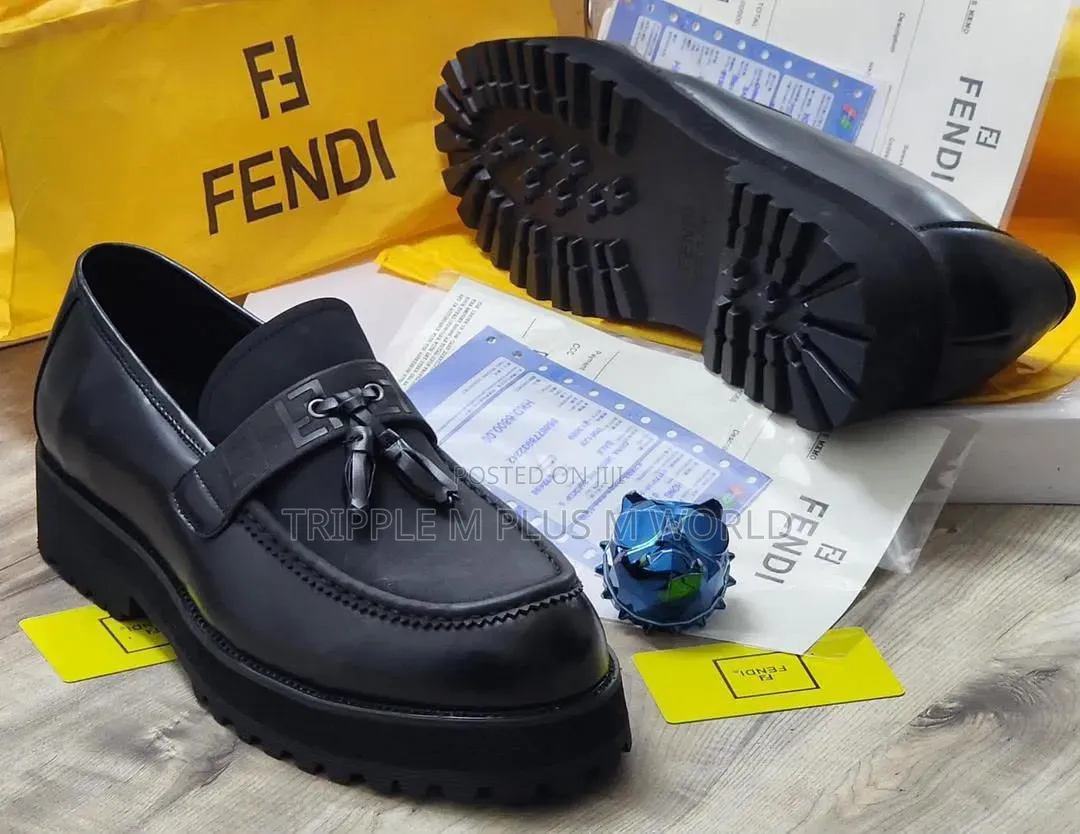 Men's Shoe