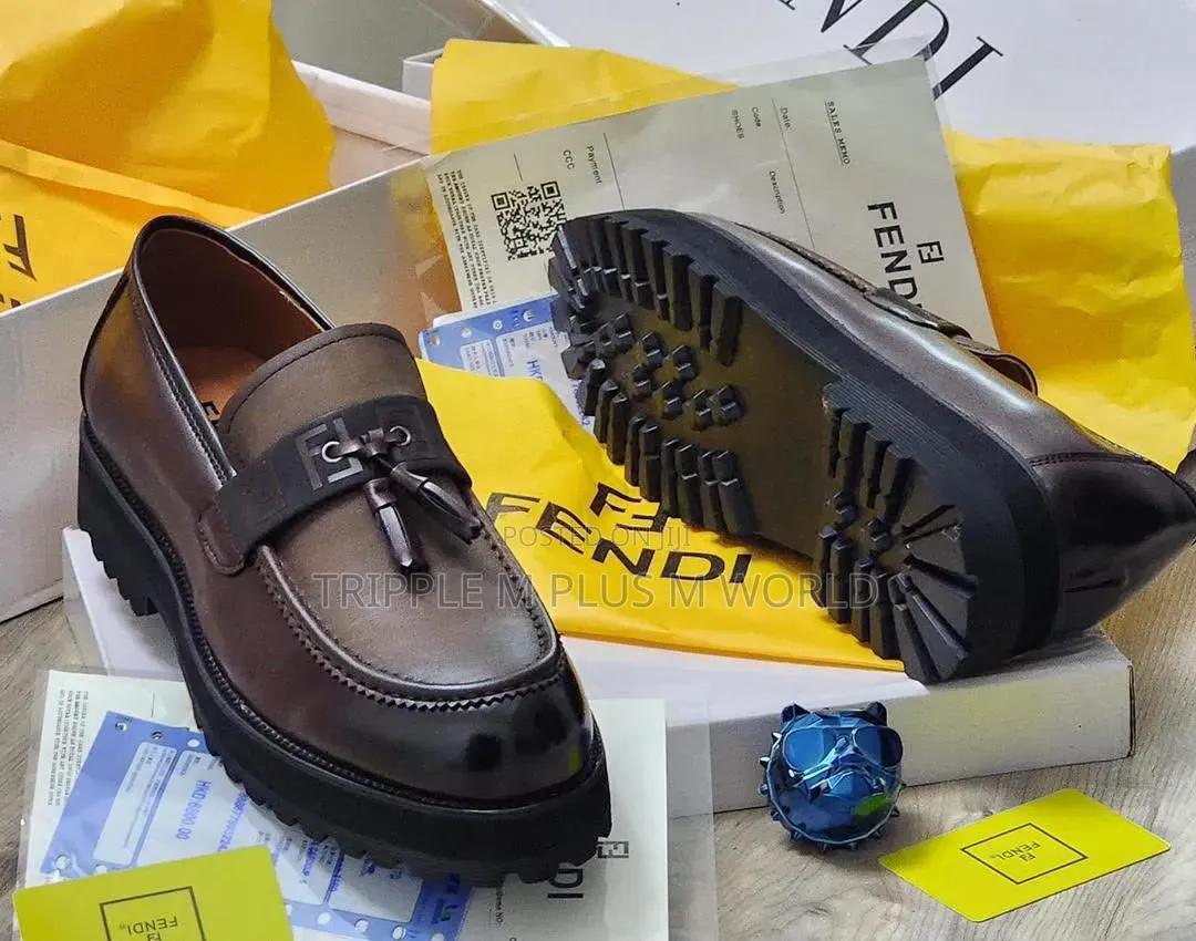 Men's Shoe