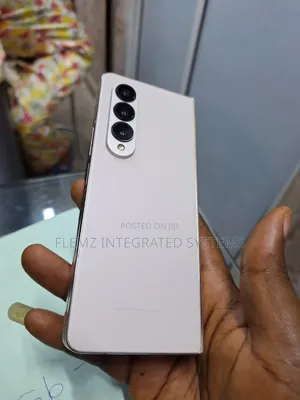 Samsung Galaxy Z Fold4 512 GB Gold