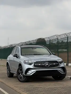 Mercedes-Benz GLC-Class GLC 300 4MATIC AWD 2024 Silver