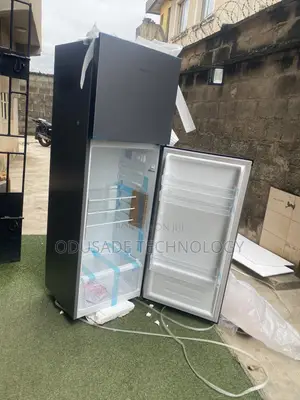 HISENSE REF306DR Refrigerator in Excellent Condition