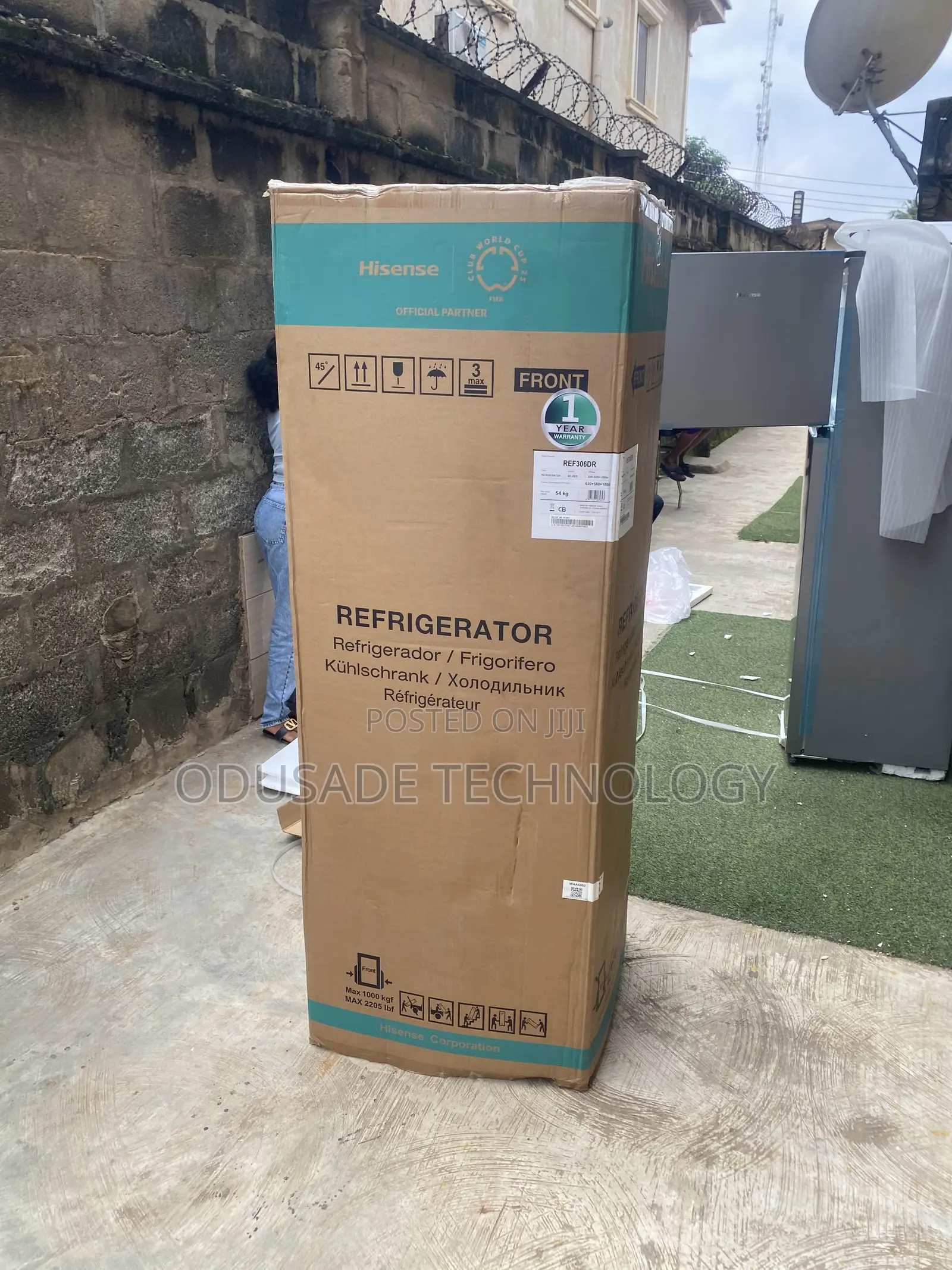 Family HISENSE Refrigerator REF306DR