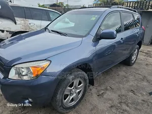 Toyota RAV4 2008 Blue