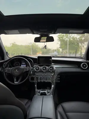 Mercedes-Benz GLC-Class 2017 White
